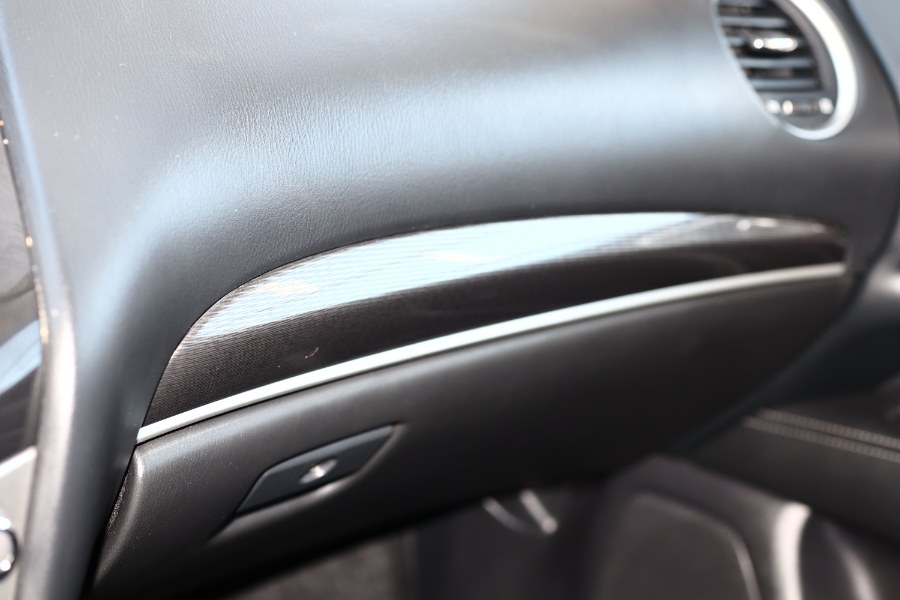 2017 Infiniti QX60 AWD photo