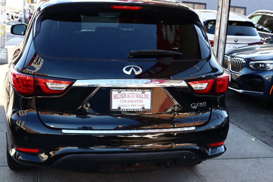 2017 Infiniti QX60 AWD photo