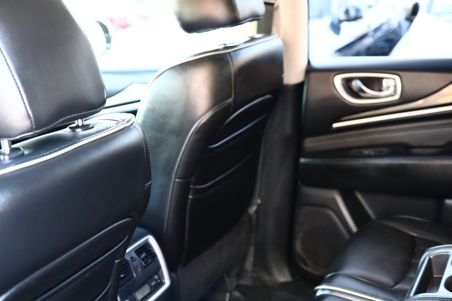 2017 Infiniti QX60 AWD photo