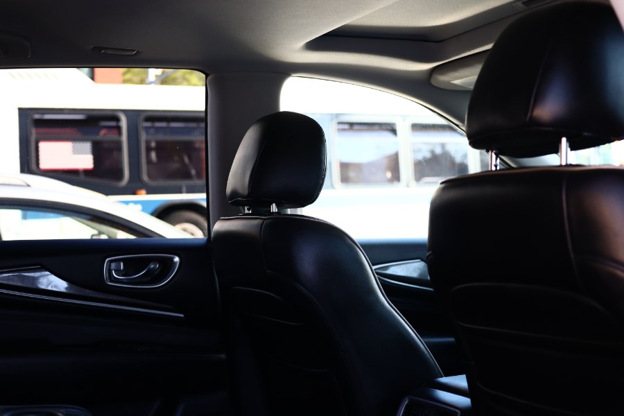 2017 Infiniti QX60 AWD photo