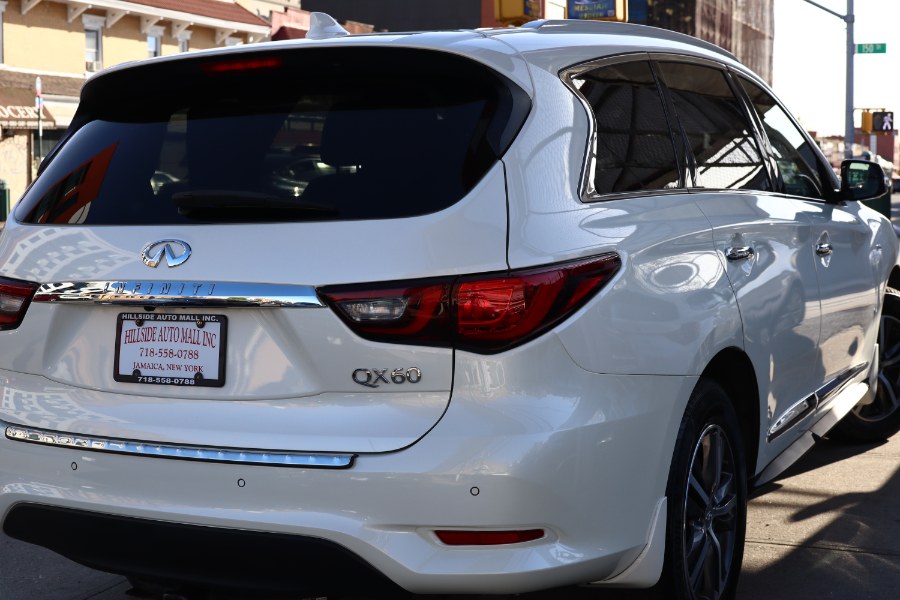 2018 Infiniti QX60 FWD photo