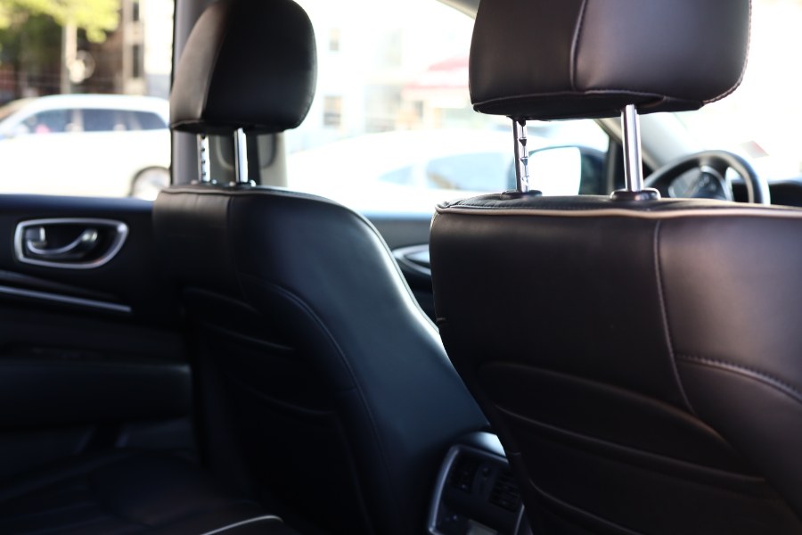 2018 Infiniti QX60 FWD photo