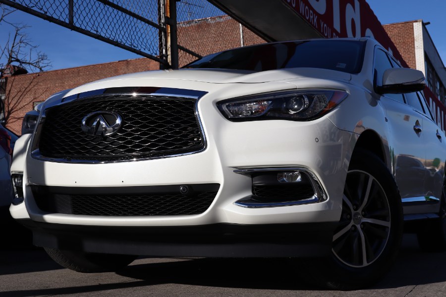 2018 Infiniti QX60 FWD photo