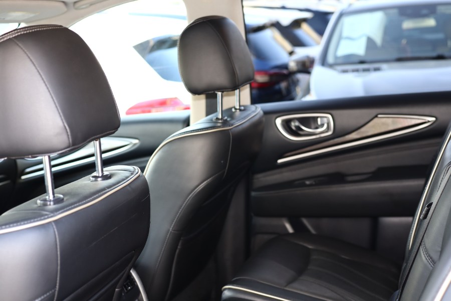2018 Infiniti QX60 FWD photo
