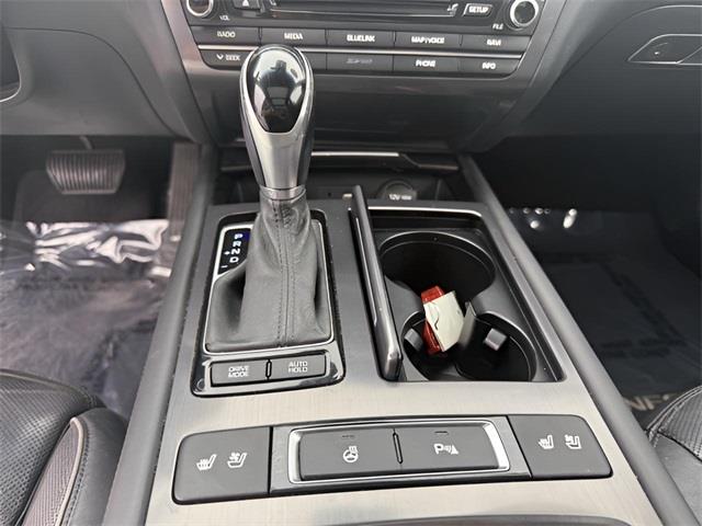 2015 Hyundai Genesis 3.8L photo