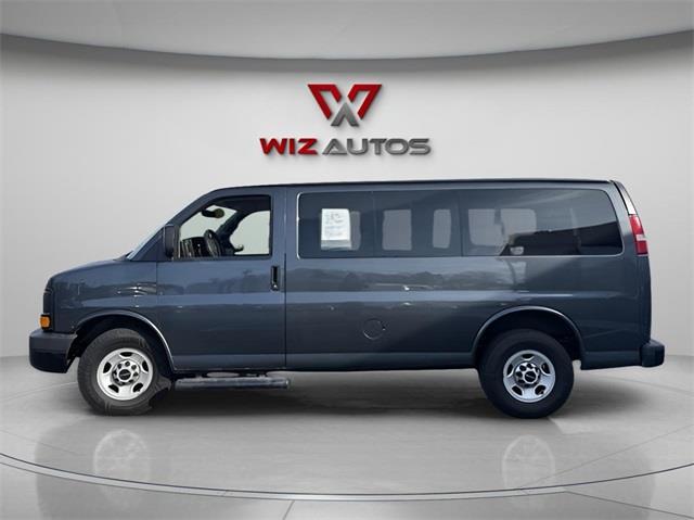 2016 GMC Savana 2500 LS photo