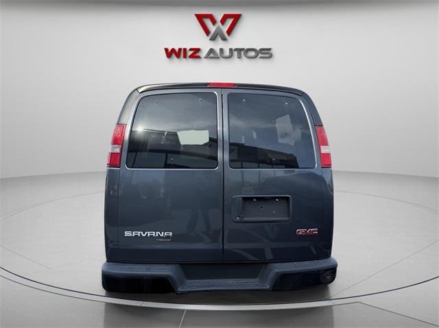 2016 GMC Savana 2500 LS photo