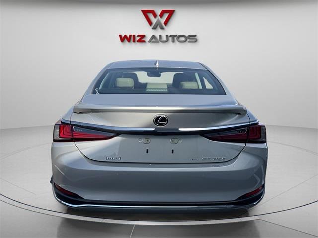 2021 Lexus ES Es photo