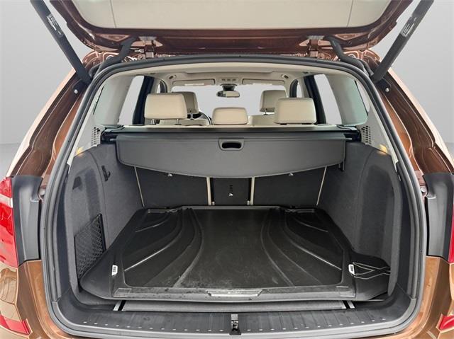 2017 BMW X3 xDrive28i photo