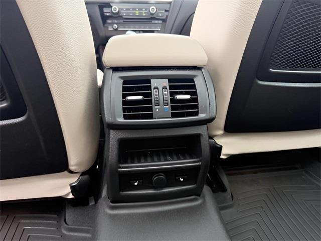 2017 BMW X3 xDrive28i photo