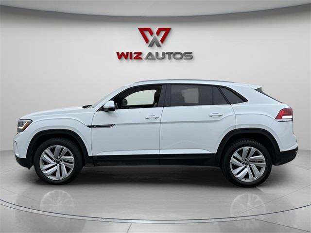 2022 Volkswagen Atlas Cross Sport 2.0T SE w/Technology photo