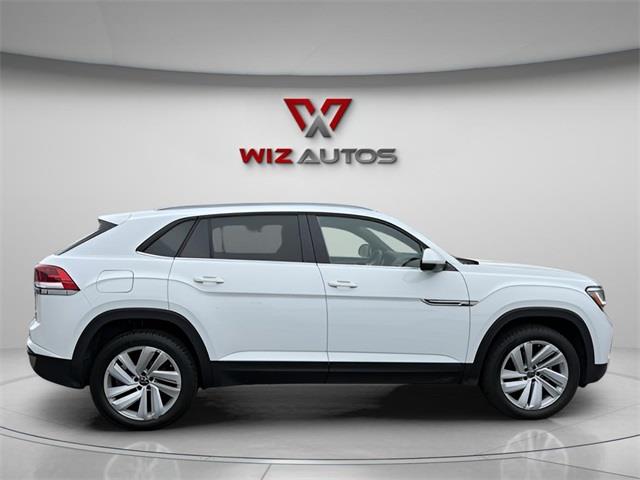 2022 Volkswagen Atlas Cross Sport 2.0T SE w/Technology photo
