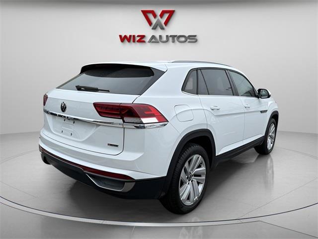 2022 Volkswagen Atlas Cross Sport 2.0T SE w/Technology photo