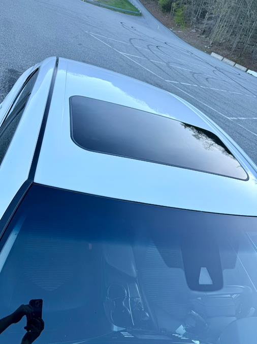 2018 Toyota Camry SE Auto (Natl) photo