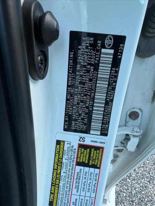 2018 Toyota Camry SE Auto (Natl) photo