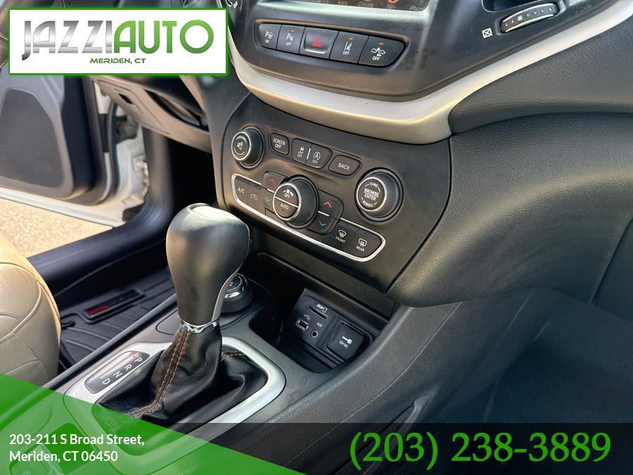2015 Jeep Cherokee 4WD 4dr Limited photo
