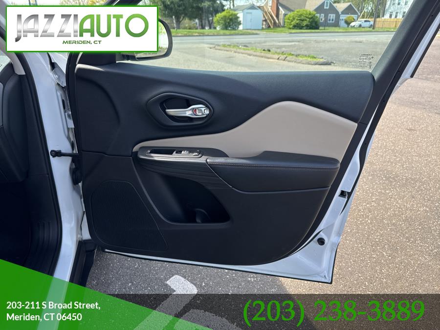 2015 Jeep Cherokee 4WD 4dr Limited photo