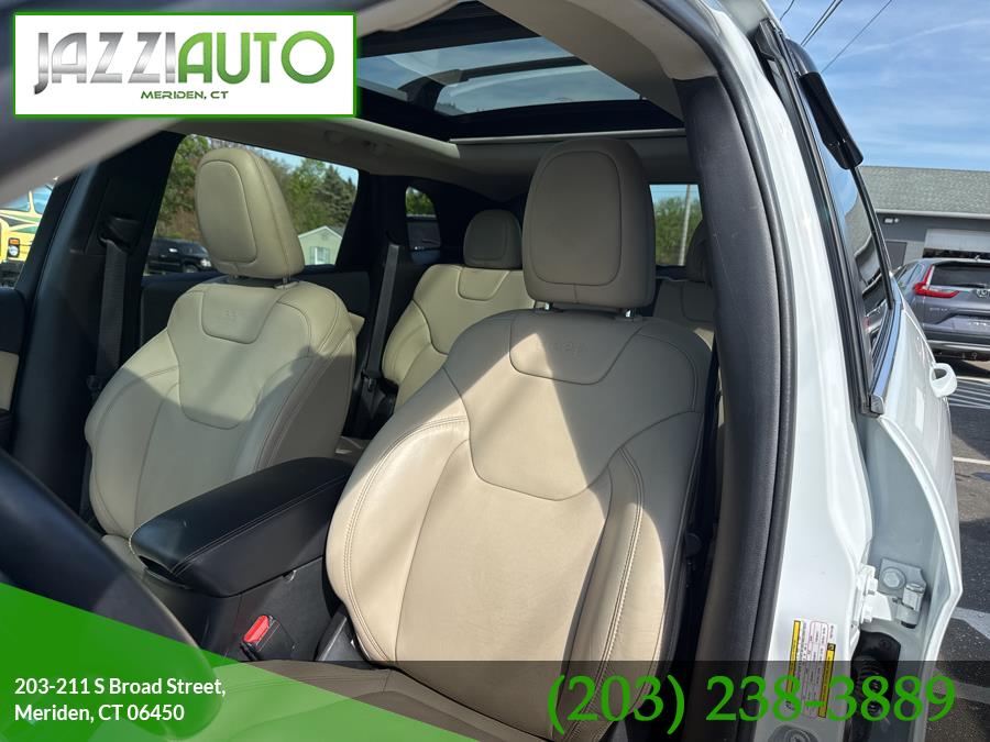 2015 Jeep Cherokee 4WD 4dr Limited photo