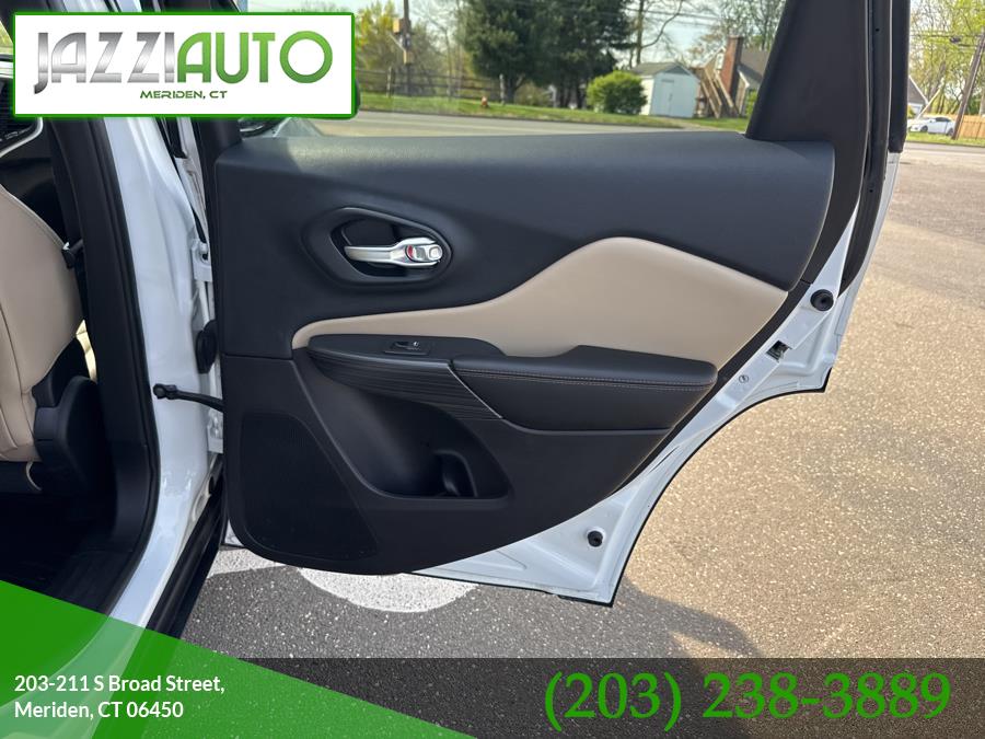 2015 Jeep Cherokee 4WD 4dr Limited photo