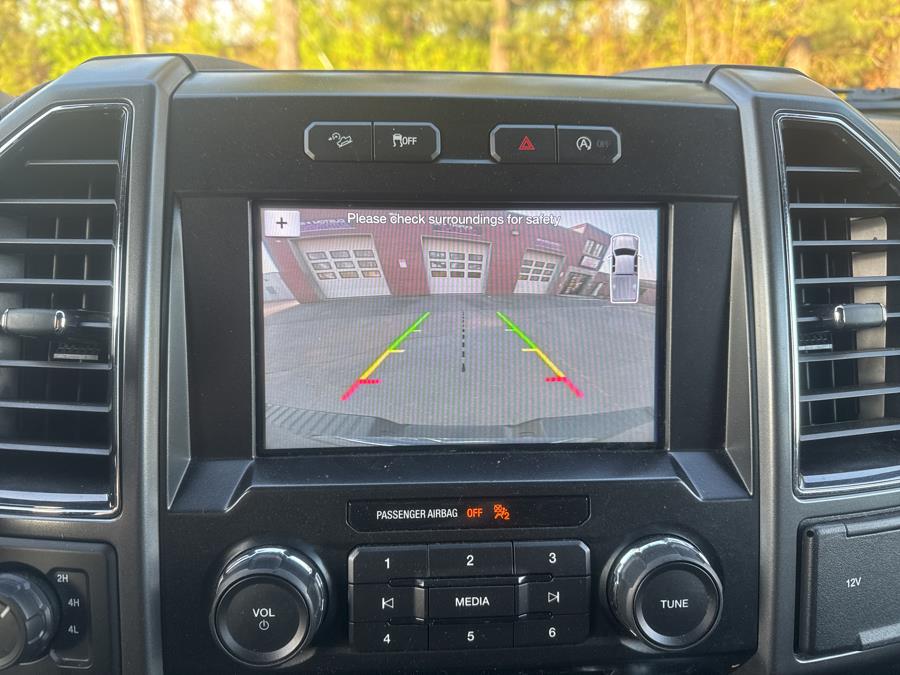 2017 Ford F-150 XLT 4WD SuperCrew 5.5'' Box photo
