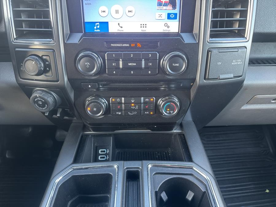 2017 Ford F-150 XLT 4WD SuperCrew 5.5'' Box photo