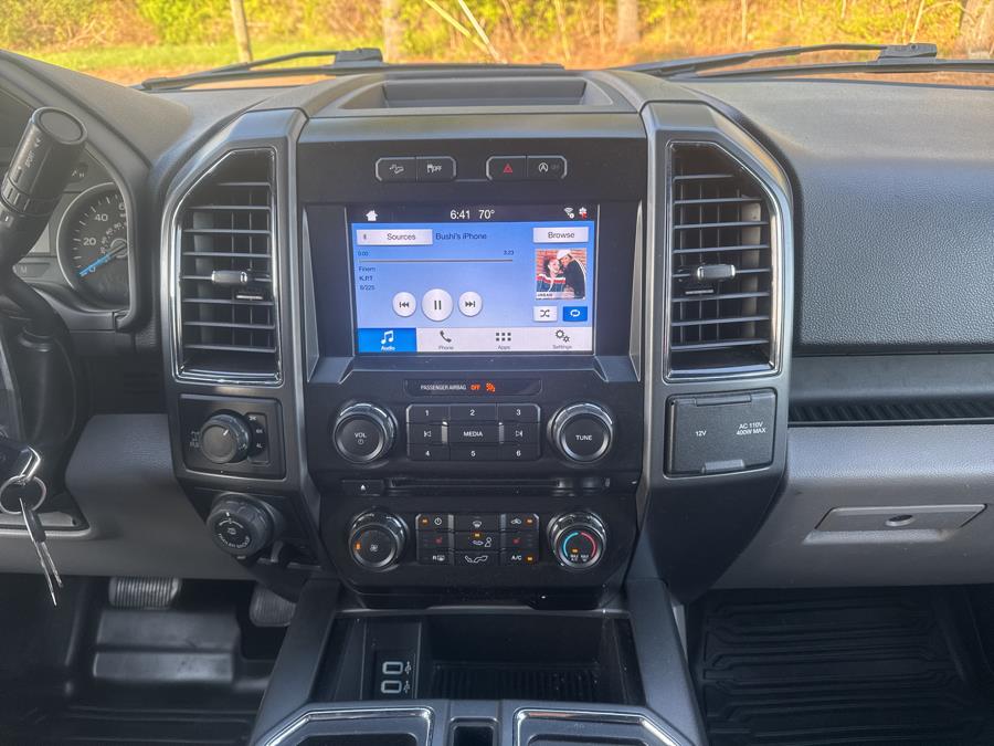 2017 Ford F-150 XLT 4WD SuperCrew 5.5'' Box photo