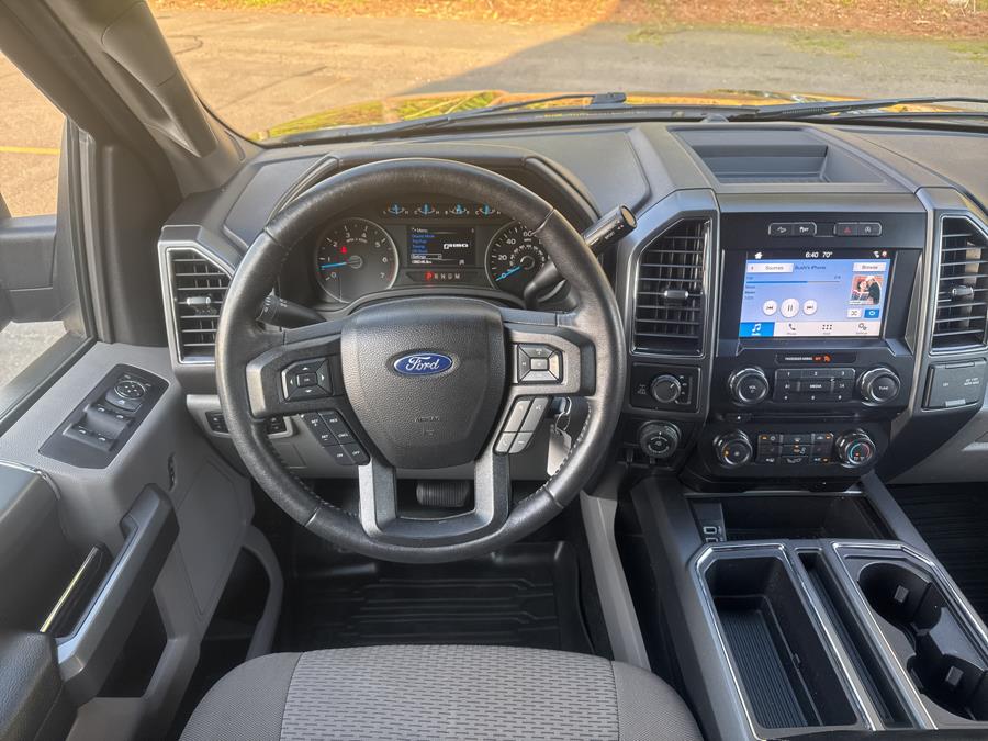 2017 Ford F-150 XLT 4WD SuperCrew 5.5'' Box photo
