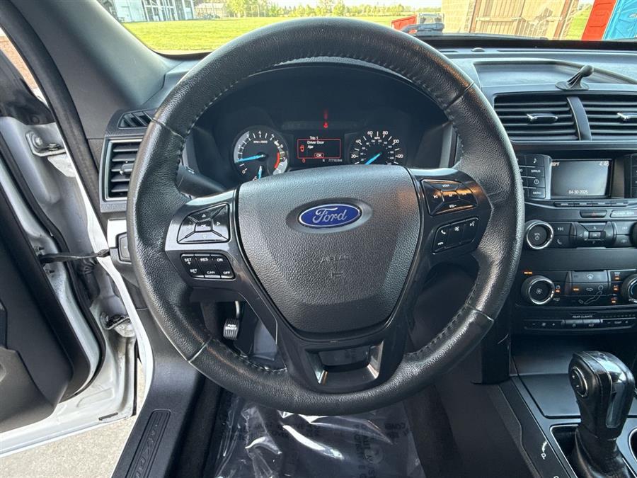 2018 Ford Explorer XLT photo