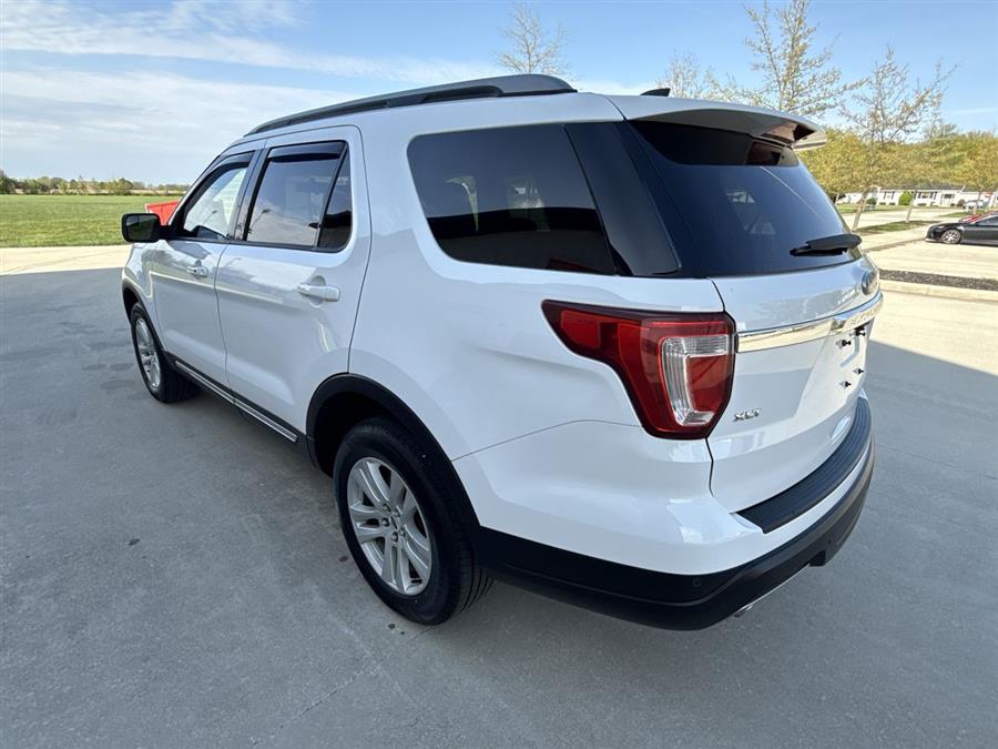 2018 Ford Explorer XLT photo