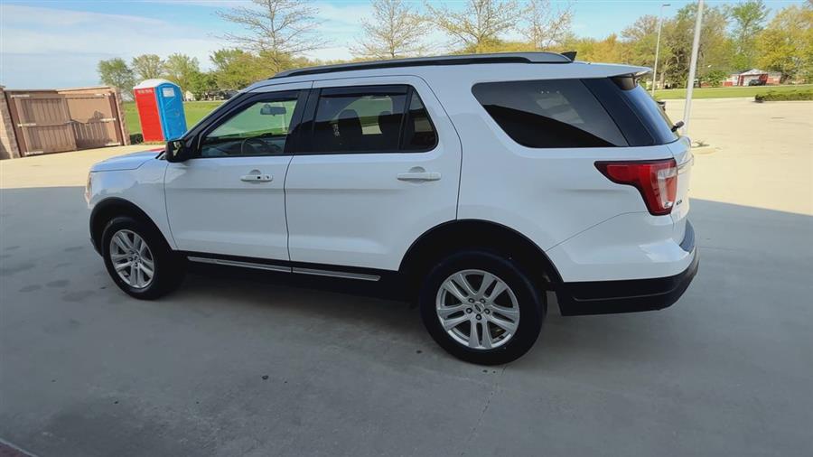 2018 Ford Explorer XLT photo