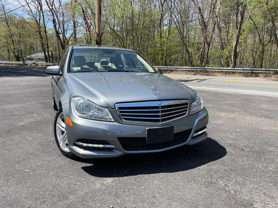 2014 Mercedes-Benz C-Class C300 4MATIC Luxury photo