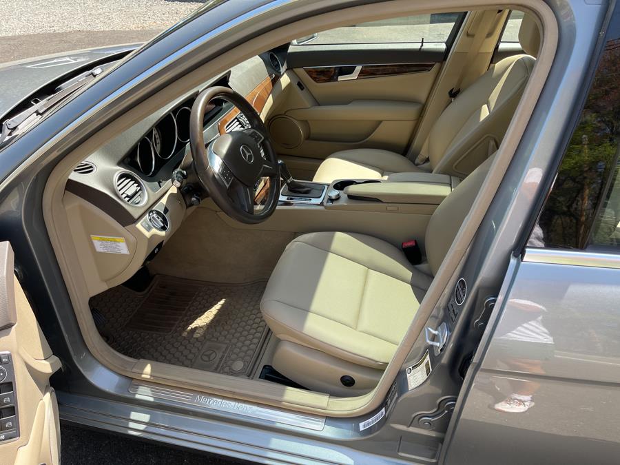 2014 Mercedes-Benz C-Class C300 4MATIC Luxury photo