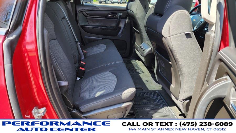 2013 Chevrolet Traverse LT photo