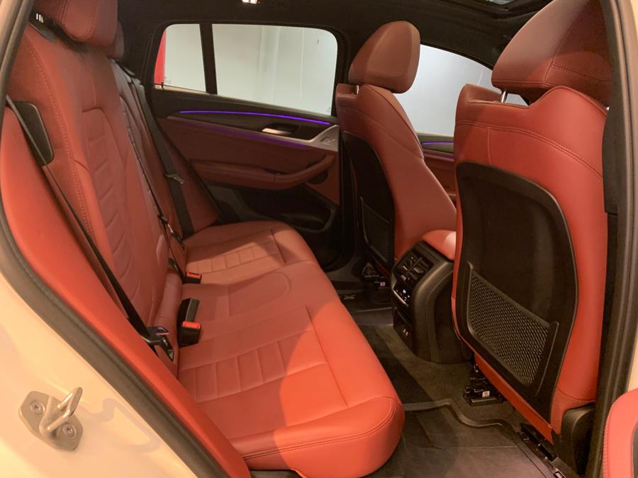 2021 BMW X4 M40i Sports Activity Coupe photo