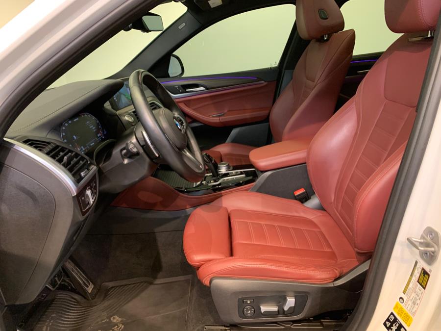 2021 BMW X4 M40i Sports Activity Coupe photo