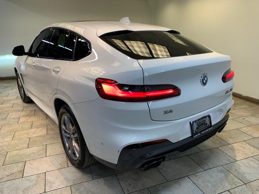 2021 BMW X4 M40i Sports Activity Coupe photo