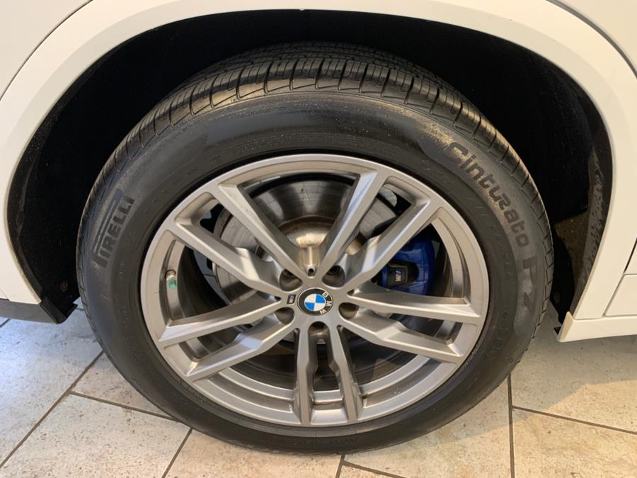 2021 BMW X4 M40i Sports Activity Coupe photo