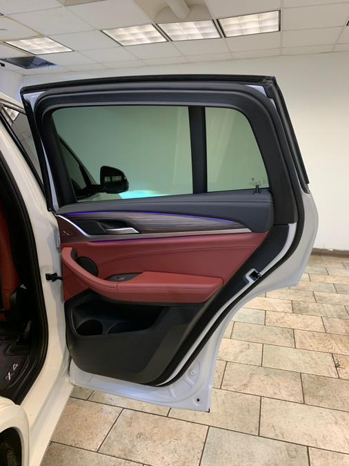 2021 BMW X4 M40i Sports Activity Coupe photo