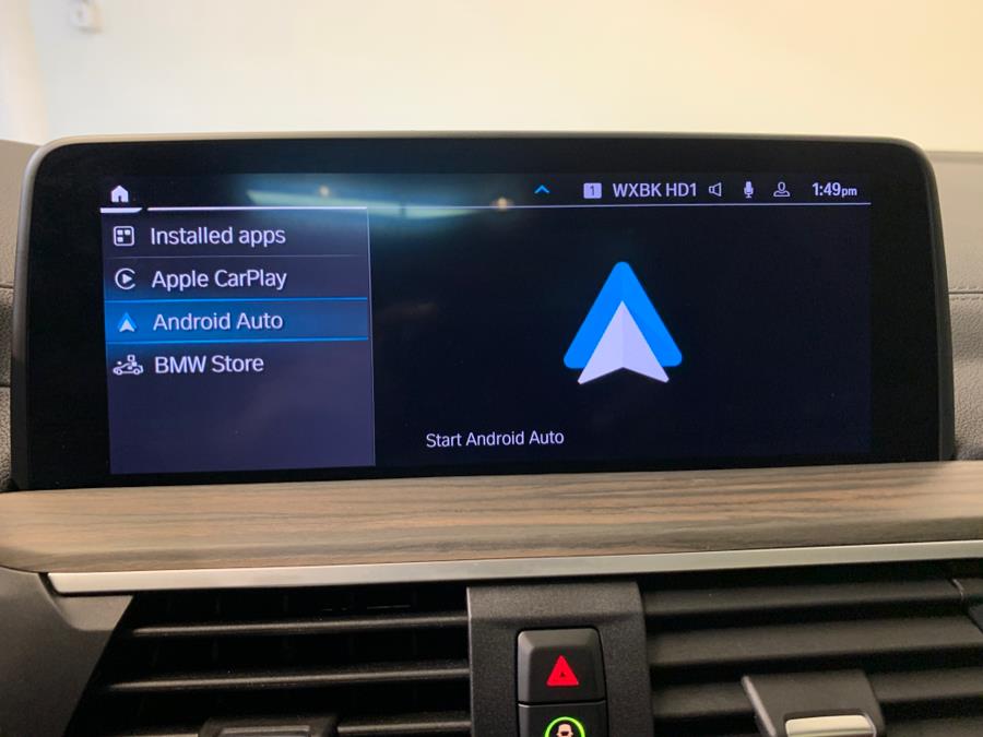 2021 BMW X4 M40i Sports Activity Coupe photo