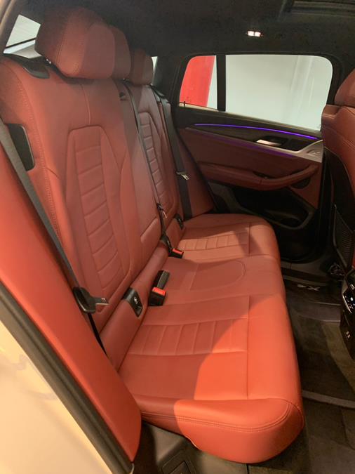 2021 BMW X4 M40i Sports Activity Coupe photo