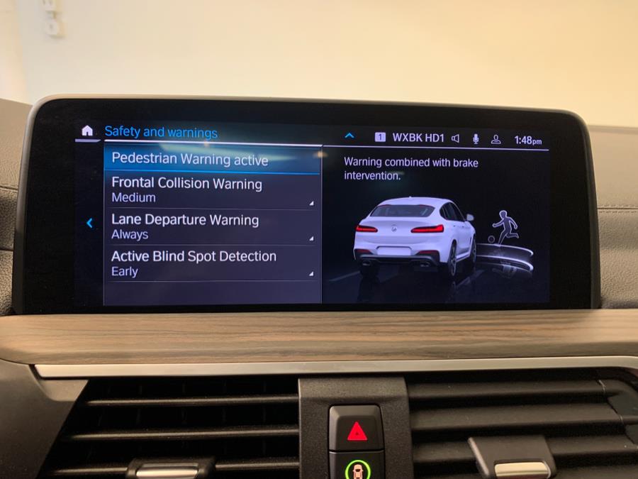 2021 BMW X4 M40i Sports Activity Coupe photo