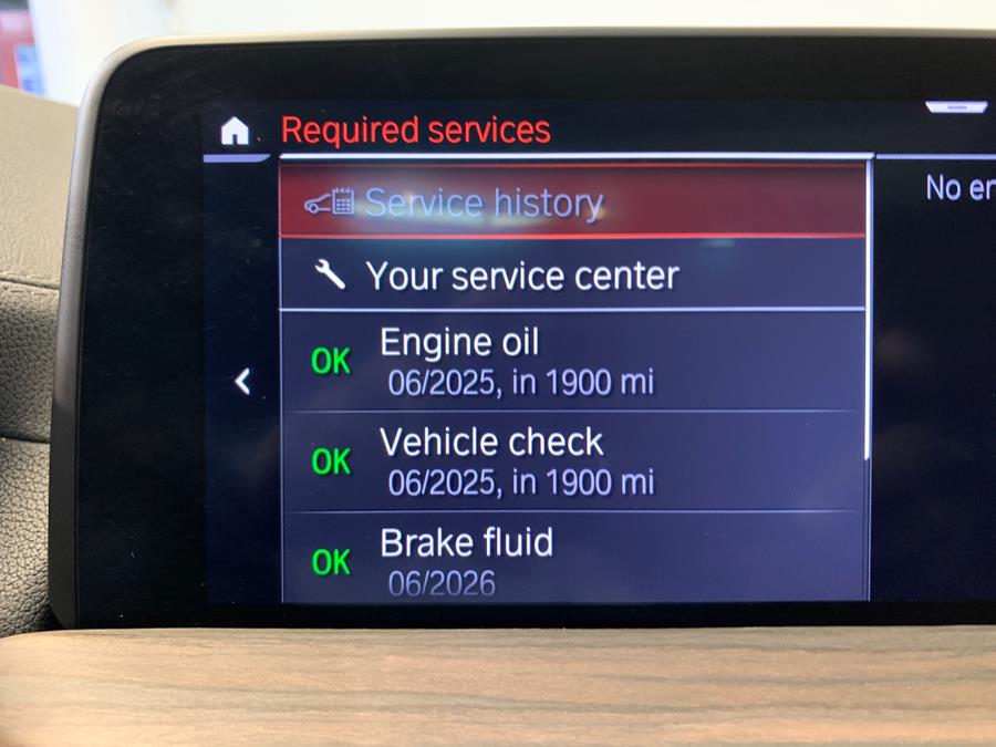 2021 BMW X4 M40i Sports Activity Coupe photo