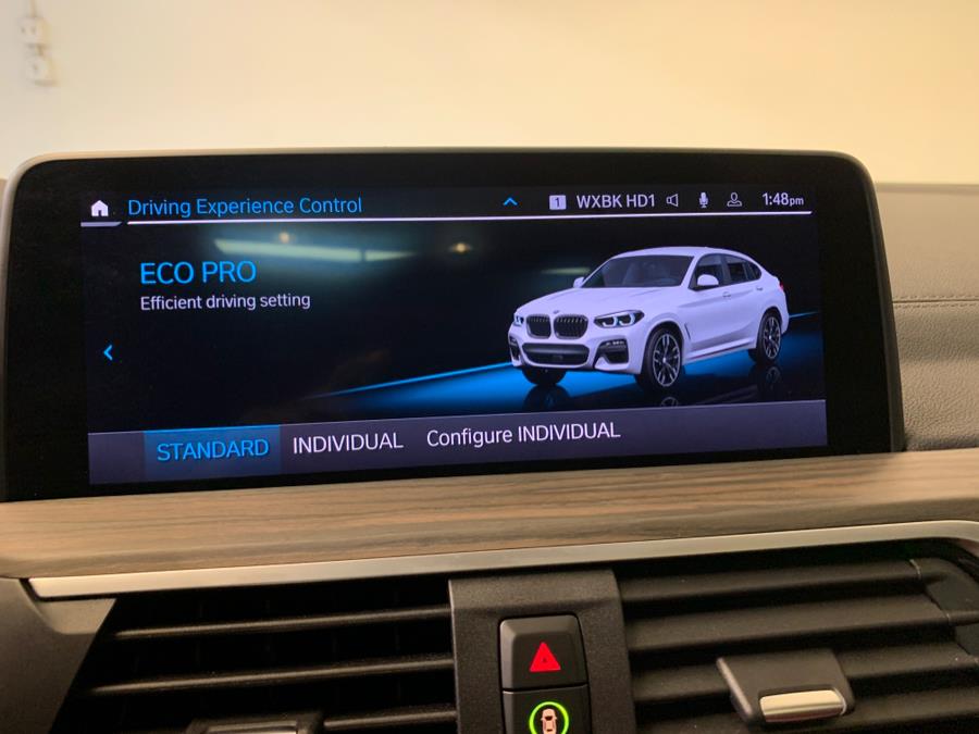 2021 BMW X4 M40i Sports Activity Coupe photo
