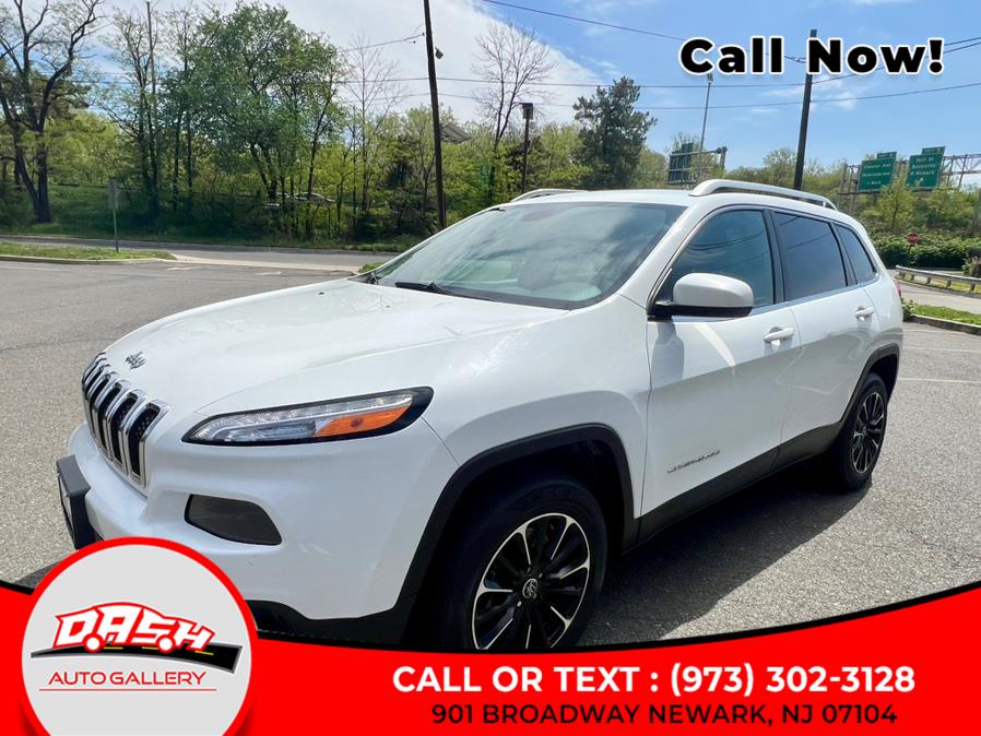 2015 Jeep Cherokee 4WD 4dr North photo