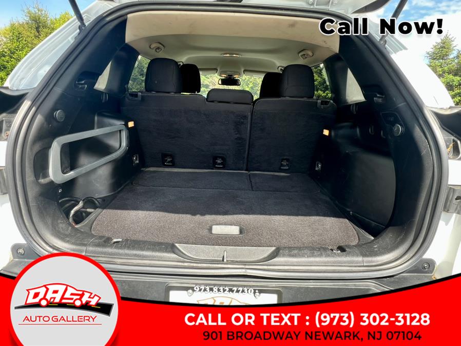 2015 Jeep Cherokee 4WD 4dr North photo