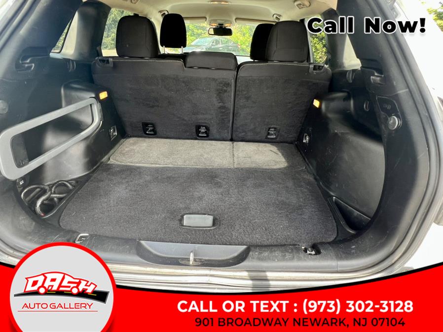 2015 Jeep Cherokee 4WD 4dr North photo