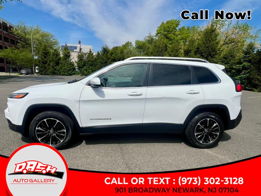 2015 Jeep Cherokee 4WD 4dr North photo