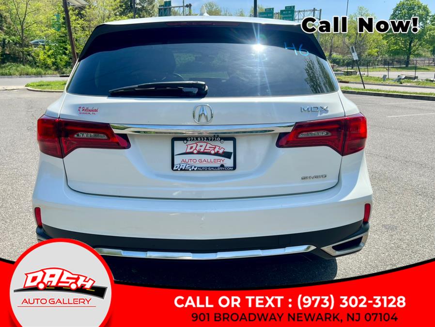 2017 Acura MDX SH-AWD photo