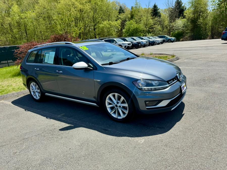 2018 Volkswagen Golf Alltrack 1.8T SE Manual photo