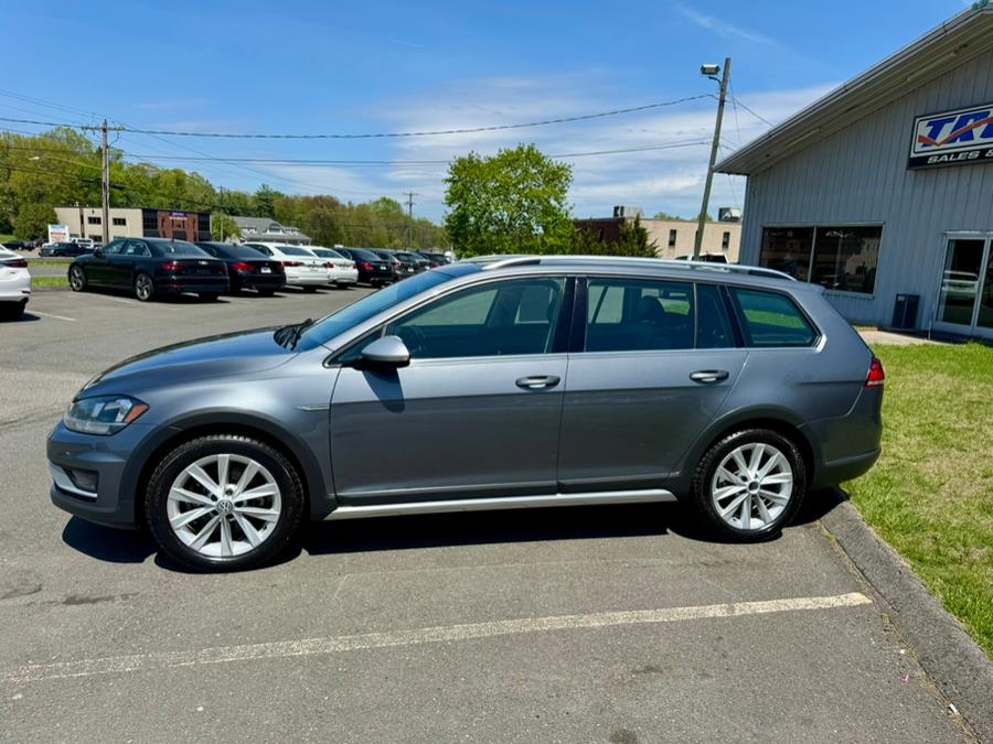 2018 Volkswagen Golf Alltrack 1.8T SE Manual photo